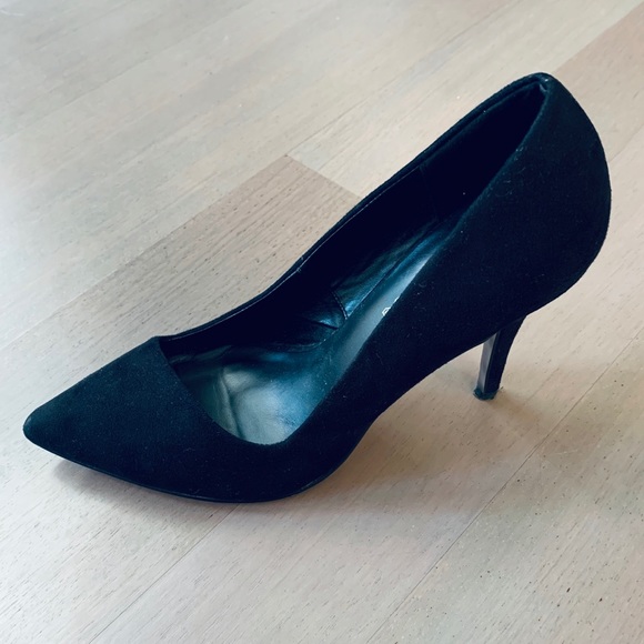 Aldo Pointed Toe Heels - Picture 1 of 7